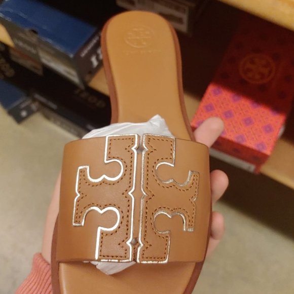 Tory Burch Tan Leather Slippers - Picture 3 of 10